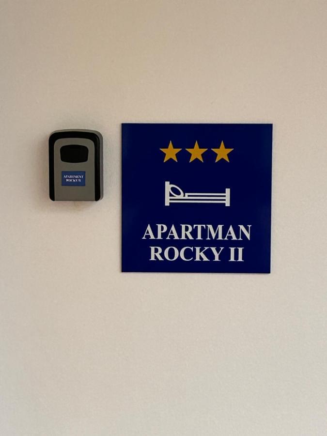 Apartment Rocky II Задар Экстерьер фото